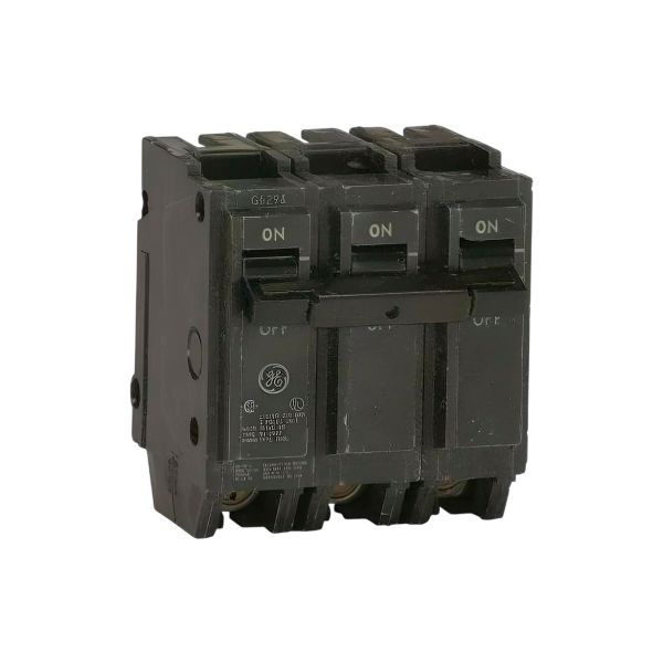 Imagen de BREAKER EMPOTRAR 3X30 AMP YAINO